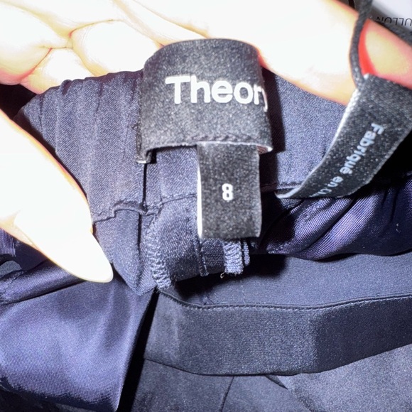 THEORY Slim Fit Crushed Satin Pull on Pants Nocturne Navy Size 8 NWT - Picture 6 of 8